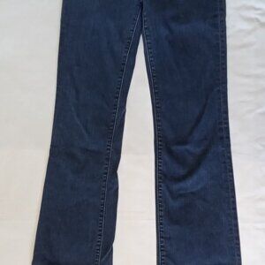 Women's 7 for all mankind, size 29 the skinny bootcut style.